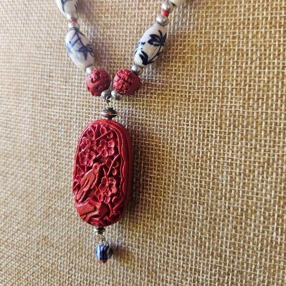 Porcelain Chinoiserie Necklace - Picture 7 of 9